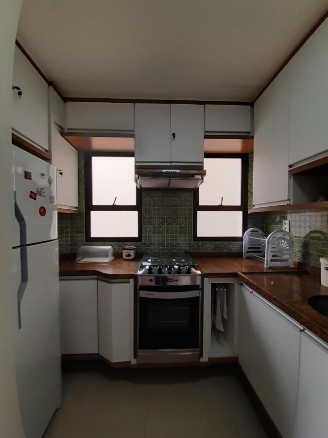 Lindo Flat No Edificio Cosmopolitan, Com Garagem E Piscina Appartement Santos  Buitenkant foto